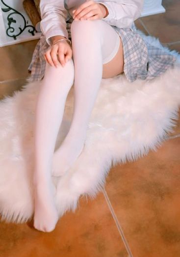 女大学生的沙龙室免费观看