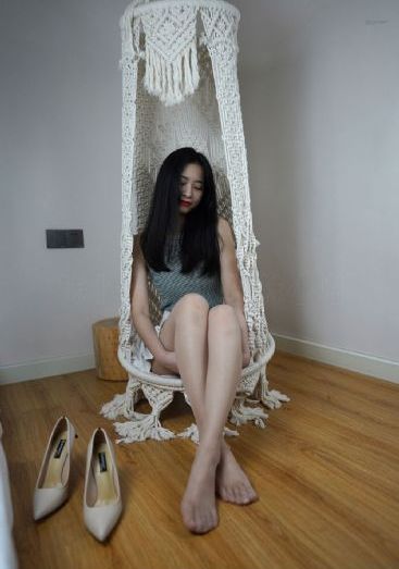 善良的女邻居电影
