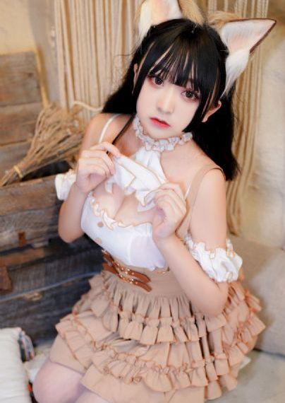 老板的年轻妻子