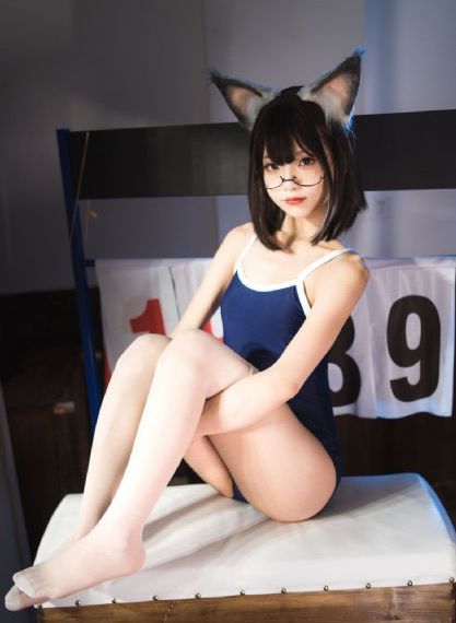 曹查理 奸魔