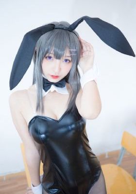 僵尸艳淡